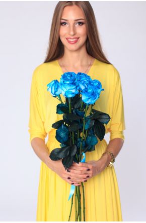 7 голубых роз