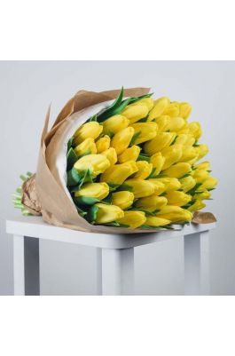 Букет из 35 желтых тюльпанов